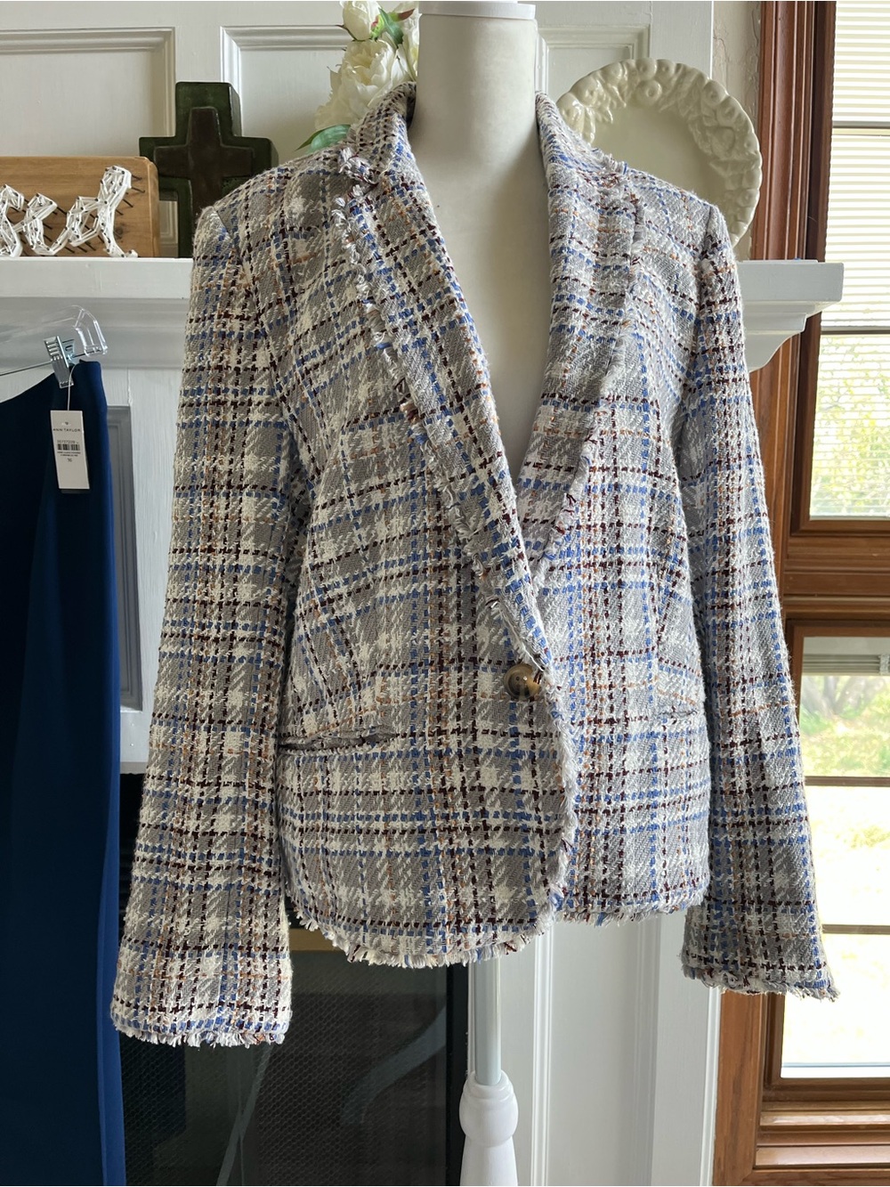 Ann Taylor One Button Plaid Tweed Blazer in Light Gray, Vibrant Blue and Cream